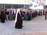 images/2010/vseH_sviatski_hram_pamyatnik_zahoronenie_v_kripte/