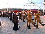 images/2010/vseH_sviatski_hram_pamyatnik_zahoronenie_v_kripte/