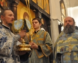 images/2013/21_y_prestolniy_prazdnik_otmetil_Radoste_Skorbyashchenskiy_prihod5343466.jpg