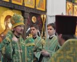 images/2013/24_y_vipusk_pevchih_sostoyalsya_segodnya_v_Minskom_duhovnom_uchilishchern/