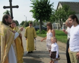 images/2013/Massoviy_obryad_kreshcheniya_proshyol_na_reke/