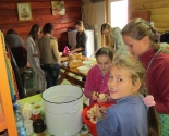 images/2013/Slyot_Svyataya_Rus_organizovali_v_dni_shkolnih_kanikul_v_Nesvigskom2186628.jpg
