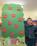 images/2013/Sotrudniki_minskih_sotsialnih_masterskih_vipustili_novie_izdelija/