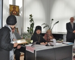 images/2013/Tryohdnevniy_seminar_bibliotekarey_otkrilsya_segodnya_v4547098.jpg