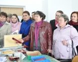 images/2013/Uchitelya_IZO_perenimali_opit_prihodskih_sotsialnih8831024.jpg