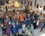images/2013/V_Lide_studenti_molitvoy_otmetili_Den_svyatoy5170181.jpg