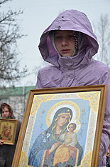 images/2013/hram_budet_v_bolshevike/
