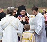 images/2013/osviaschenie_hrama_dimitrija_solunskogo_v_starom_sele/