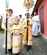 images/2013/osviaschenie_hrama_dimitrija_solunskogo_v_starom_sele/