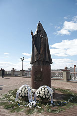 images/2013/pamiatnik_patriarhu_aleksiju_vitebsk/
