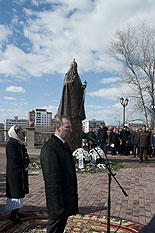 images/2013/pamiatnik_patriarhu_aleksiju_vitebsk/