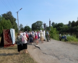images/2014/18_chelovek_prinyali_tainstvo_kreshcheniya_v_vodah_reki9167196.jpg
