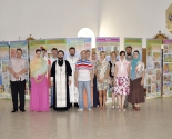 images/2014/Belorusskiy_vistavochniy_proekt_Mi_risuem_mir_semi_uvidyat_shkolniki5099349.jpg