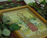 images/2014/Moleben_Ksenii_Peterburgskoy_sovershili_na_territorii_Detskoy2834406.jpg