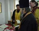 images/2014/Moleben_Ksenii_Peterburgskoy_sovershili_na_territorii_Detskoy6951060.jpg