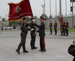 images/2014/Svyashchennik_osvyatil_novie_znamena_otryadov_OMON9953186.jpg