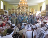 images/2014/V_Lidu_privezli_ikonu_s_chastitsey_moshchey_prepodobnogo_Sergiya3978707.jpg