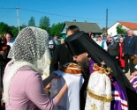 images/2014/V_derevne_Yuratishki_vosstanovlen_i_zanovo_osvyashchyon_Svyato8285365.jpg