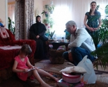images/2015/Belorusi_sobirayut_pomoshch_postradavshim_detyam6407499.jpg