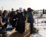 images/2015/Mitropolit_Pavel_sovershil_moleben_na_meste_upokoeniya_blagennoy6306108.jpg