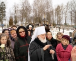 images/2015/Mitropolit_Pavel_sovershil_moleben_na_meste_upokoeniya_blagennoy6407857.jpg