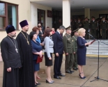 images/2015/Tseremoniya_peredachi_kadetskogo_znameni_sostoyalas_v_SSh__9_goroda5528300.jpg