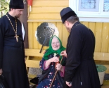 images/2015/V_Slonimskom_blagochinii_pozdravlyali_veteranov_voyni/