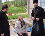 images/2015/V_Slonimskom_blagochinii_pozdravlyali_veteranov_voyni/
