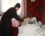 images/2015/V_Slonimskom_blagochinii_pozdravlyali_veteranov_voyni/