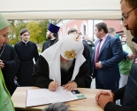 images/2016/Svyateyshiy_Patriarh_Kirill_postavil_podpis_pod_Obrashcheniem_gragdan5439927.jpg