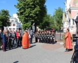 images/2016/Vsyu_dorogu_u_nas_ne_prekrashchalas/