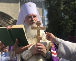 images/2018/Bolee_20_000_palomnikov_idut_krestnim_hodom_iz_Kamentsa_Podolskogo_v7213953.jpg