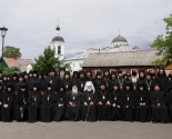 images/2018/Monasheskaya_konferentsiya_Organizatsiya_vnutrenney_gizni_monastirey8439674.jpg
