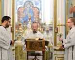 images/2018/Patriarshiy_Ekzarh_sovershil_velikuyu_vechernyu/