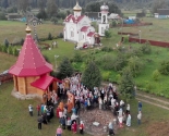 images/2018/Podvore_Ksenievskoy_obiteli_v_chest_Tsarstvennih.jpg