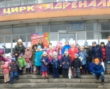 images/2018/Pomoshch_detyam_na_Donbasse_v_predrogdestvenskie1275242.jpg