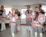 images/2018/V_Nesvigskom_dome_internate_otprazdnovali9456270.jpg