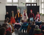 images/2019/Bratstva_Udazimira_Hiraska_pakazala_spektakl_naselnikam_dzitsyachaga8239572.jpg