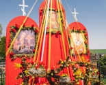 images/2019/K_Pashe_Hristovoy_palomniki_divno_ukrasili_mesto_upokoeniya_svyatoy3681332.jpg