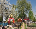 images/2019/K_Pashe_Hristovoy_palomniki_divno_ukrasili_mesto_upokoeniya_svyatoy8541136.jpg