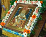 images/2019/Patriarshiy_Ekzarh_sovershil_Liturgiyu_v_minskom_hrame_v_chest2186051.jpg