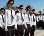 images/2019/Pravoslavniy_svyashchennik_naputstvoval_vipusknikov1539091.jpg