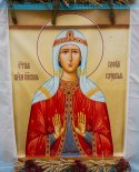 images/2019/Prirodnimi_materialami_i_givimi_tsvetami_ukrasili/