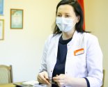 images/2020/Arhiepiskop_Guriy_peredal_zashchitnie_kostyumi_dlya_meditsinskih4125952.jpg