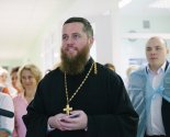 images/2020/Arhiepiskop_Ioann_pozdravil_detey_rodivshihsya_v_prazdnik_Rogdestva5515130.jpg