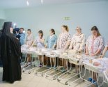 images/2020/Arhiepiskop_Ioann_pozdravil_detey_rodivshihsya_v_prazdnik_Rogdestva8968848.jpg