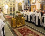 images/2020/Arhierei_i_duhovenstvo_Minskoy_mitropolii_pozdravili_mitropolita4337833.jpg