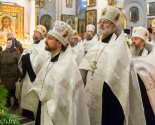 images/2020/Arhierei_i_duhovenstvo_Minskoy_mitropolii_pozdravili_mitropolita5964991.jpg