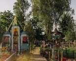 images/2020/K_prazdniku_Svyatoy_Troitsi_palomniki_ukrasili/
