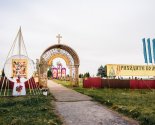 images/2020/Kak_ukrasili_mesto_upokoeniya_blagennoy_Valentini/